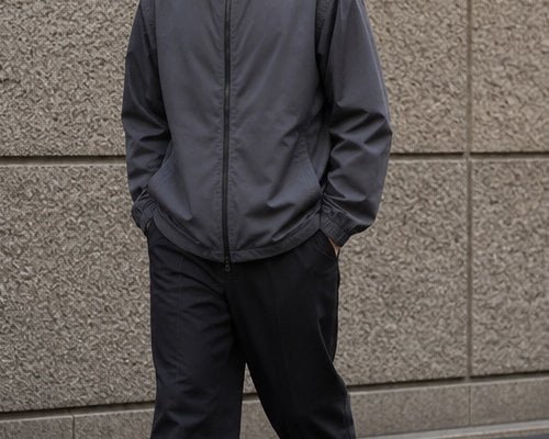 Unisex zip outerwear